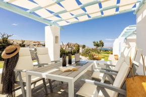 Luxury Paros Villa - 1 Bedroom - Villa Divine Sea - Wonderful Sea Views and Great for Young Couples - Naousa